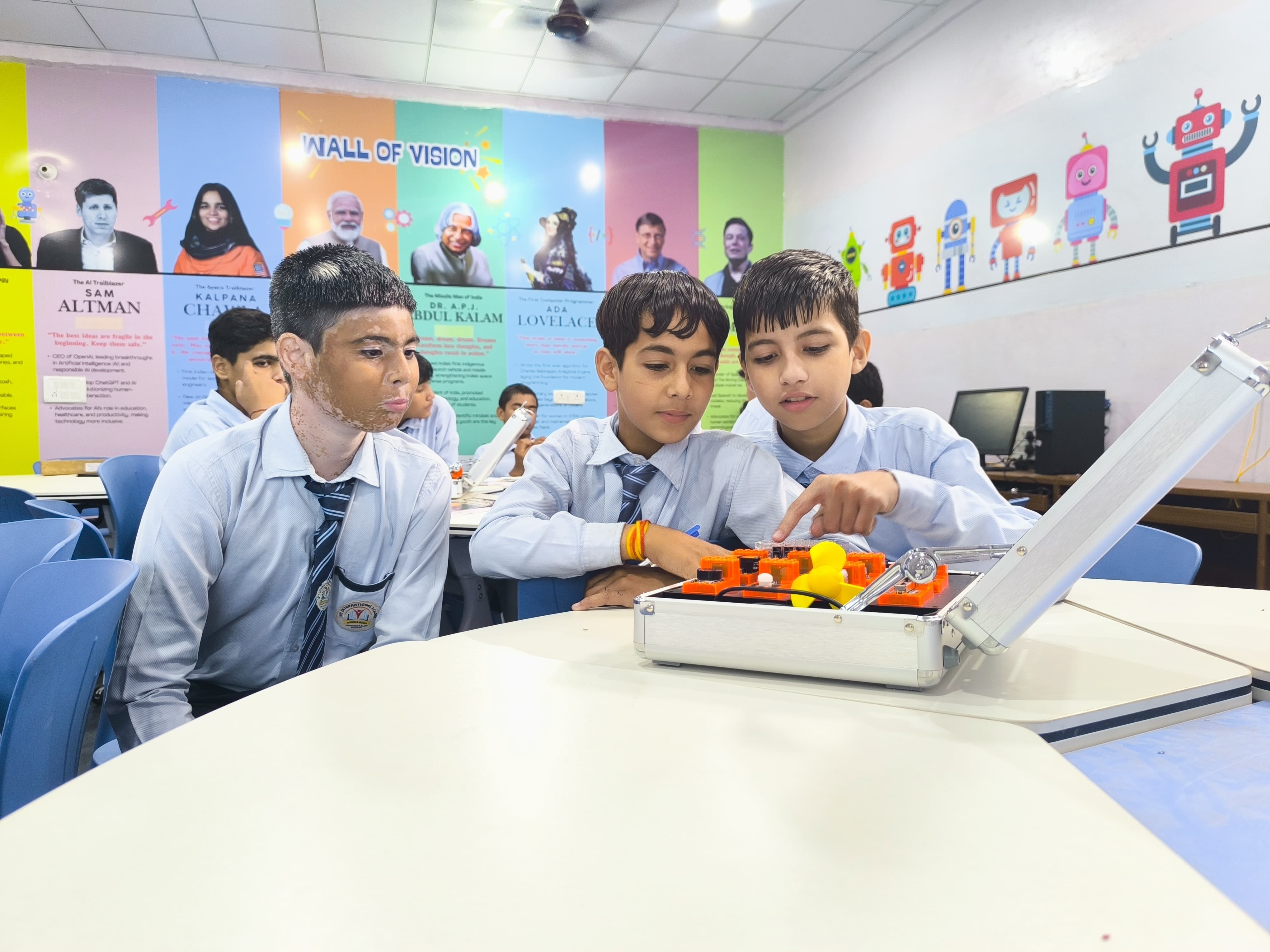 Robotics Lab Snapshot 7